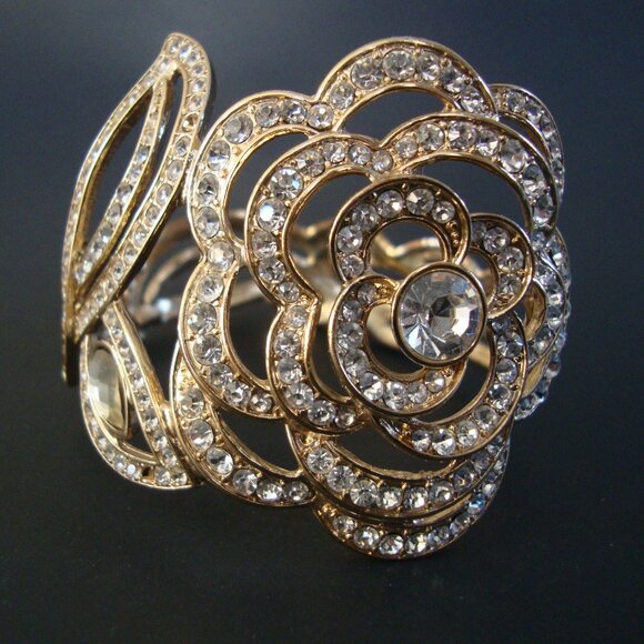 Vintage Gold Tone Clear Crystal Gemstone Hinged Cuff Bracelet - Picture 8 of 9